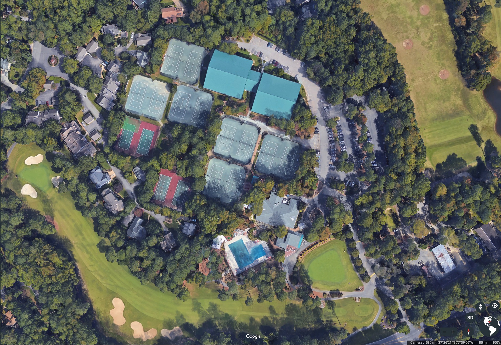 Overview of amenities at Midlothian Tennis Club